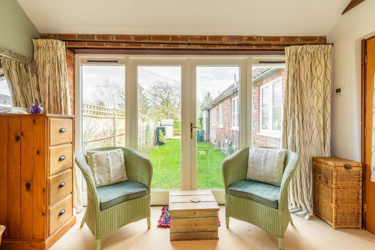 Host & Stay - Woodfalls Barn Burgh and Tuttington Exteriér fotografie