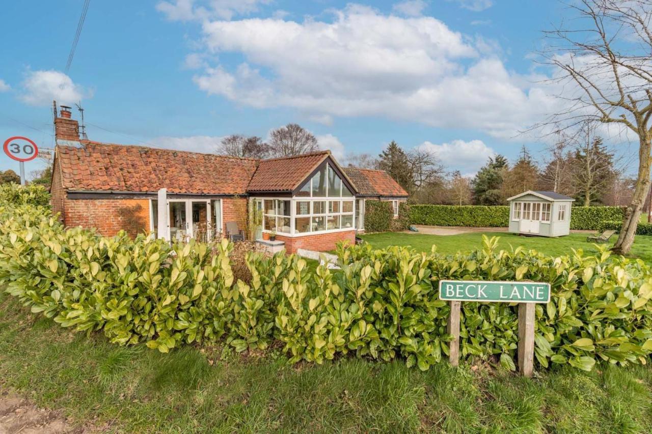 Host & Stay - Woodfalls Barn Burgh and Tuttington Exteriér fotografie
